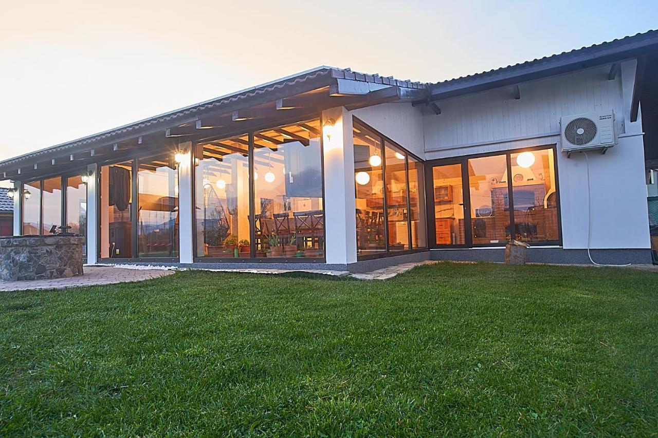 Hotel Insula Christiana Cristian  Exterior foto